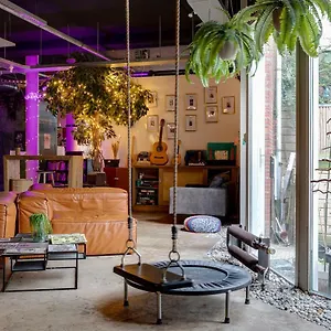 Hostal Clinkmama 